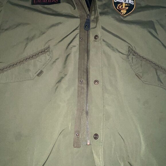 NBA Cavilers Jacket Asian Size “F” Rare Embroidery Logo Patch Basketball LeBron - Picture 14 of 16